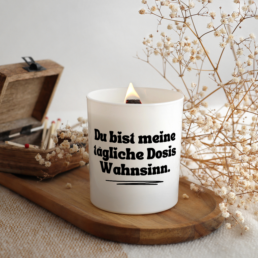 Duftkerze „Du bist meine tägliche Dosis Wahnsinn.“ von Kerzen der Herzen – Bild 2