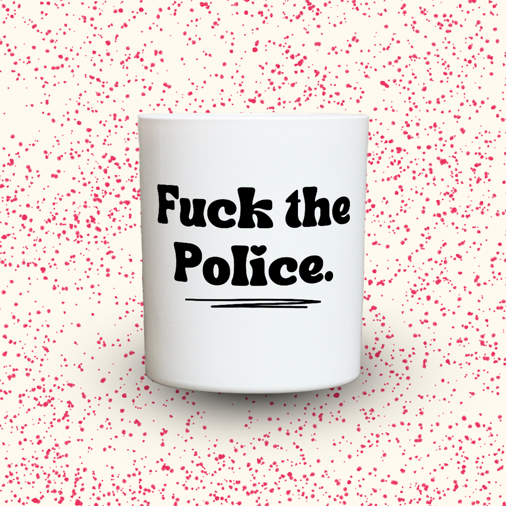 Duftkerze „Fuck the Police.“ von Kerzen der Herzen, Sojawachs im Glas