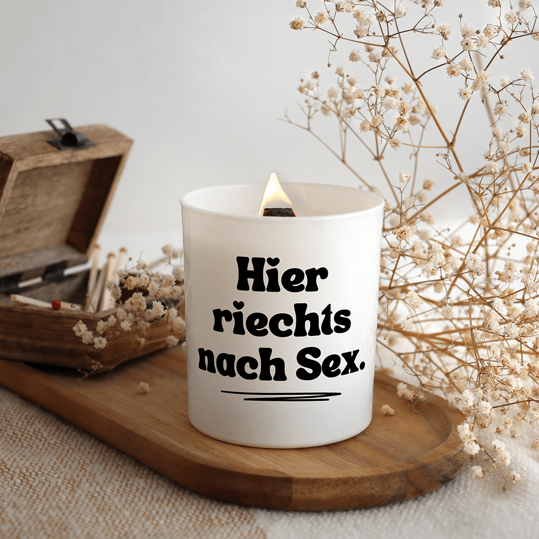 KDH  Duftkerze | Hier riechts nach Sex.