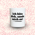 Duftkerze „Ich bitte dich, zünde mich an!“ von Kerzen der Herzen, Sojawachs im Glas