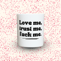 Duftkerze „Love me, trust me, fuck me.“ von Kerzen der Herzen, Sojawachs im Glas