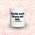Duftkerze „Riecht nach Chaos mit Stil.“ von Kerzen der Herzen, Sojawachs im Glas