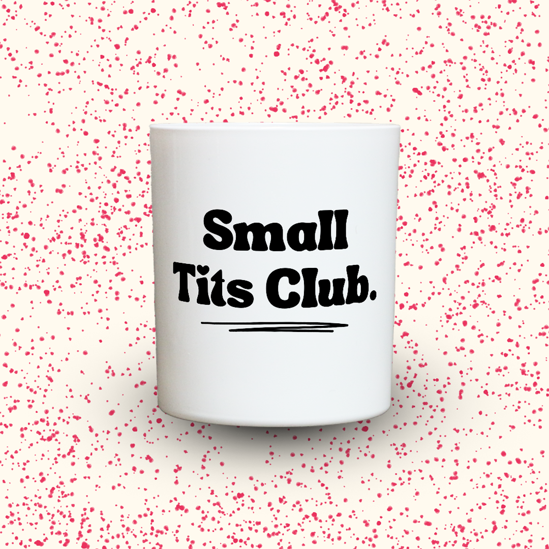 Duftkerze „Small Tits Club.“ von Kerzen der Herzen, Sojawachs im Glas