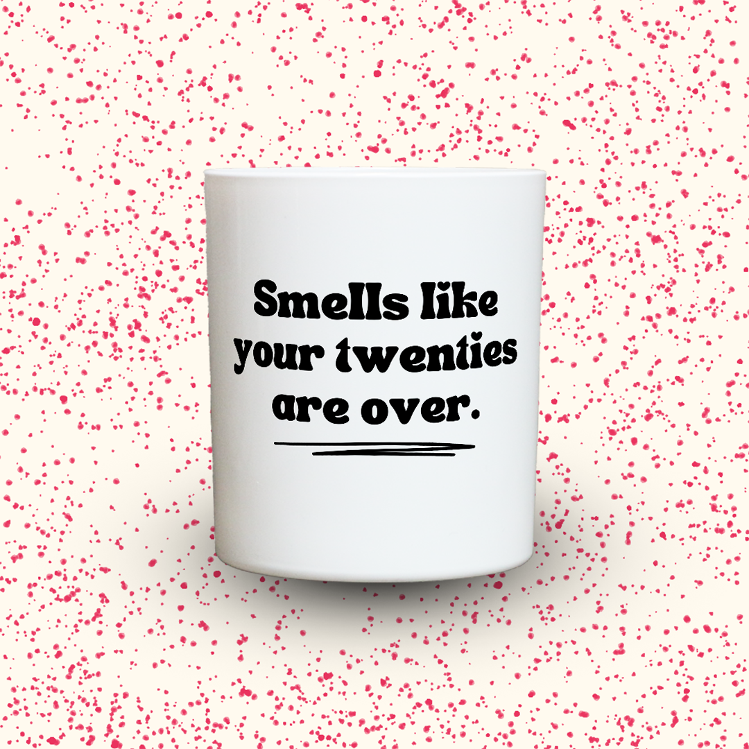 Duftkerze „Smells like your twenties are over.“ von Kerzen der Herzen, Sojawachs im Glas