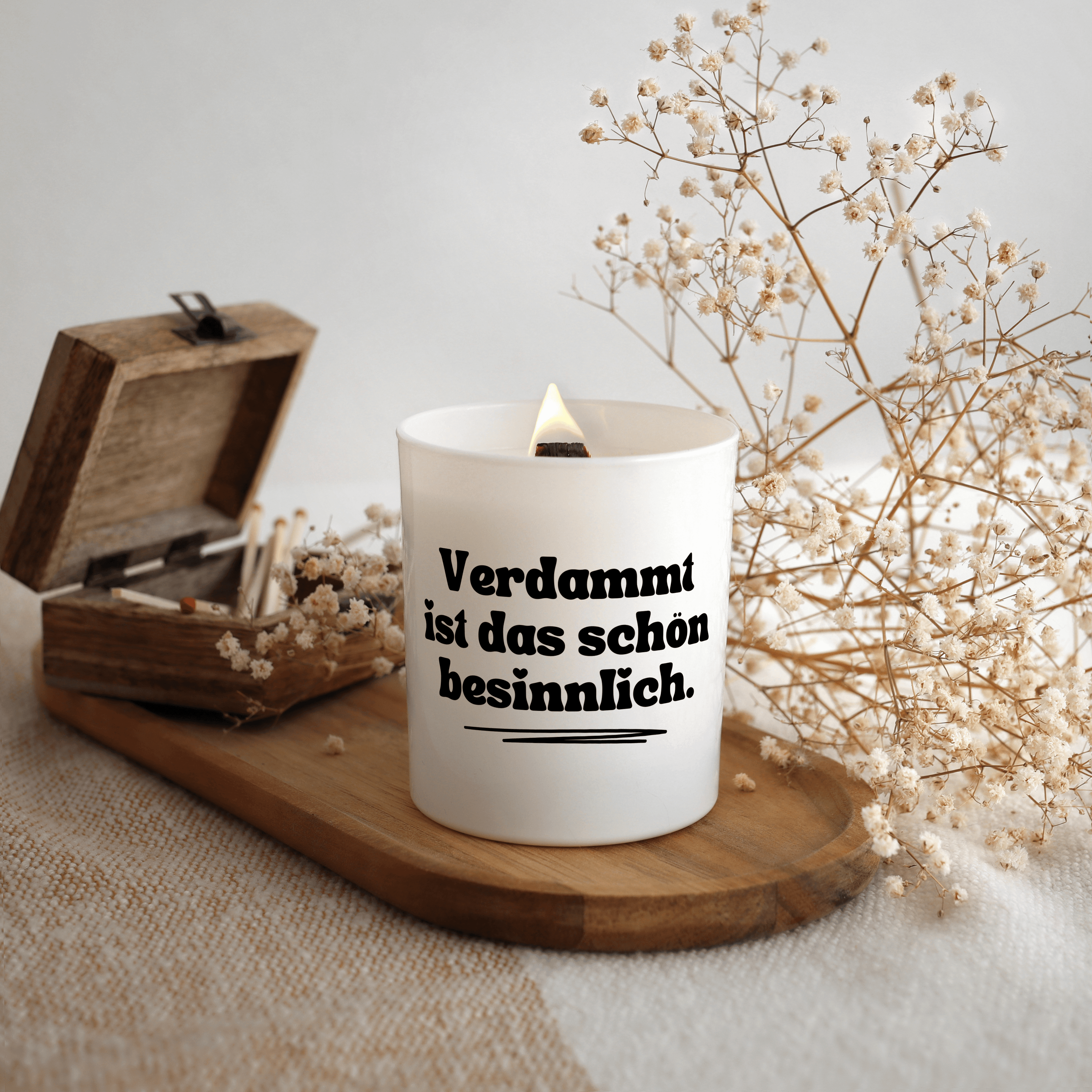 KDH  Duftkerze | Verdammt, ist das schön besinnlich.